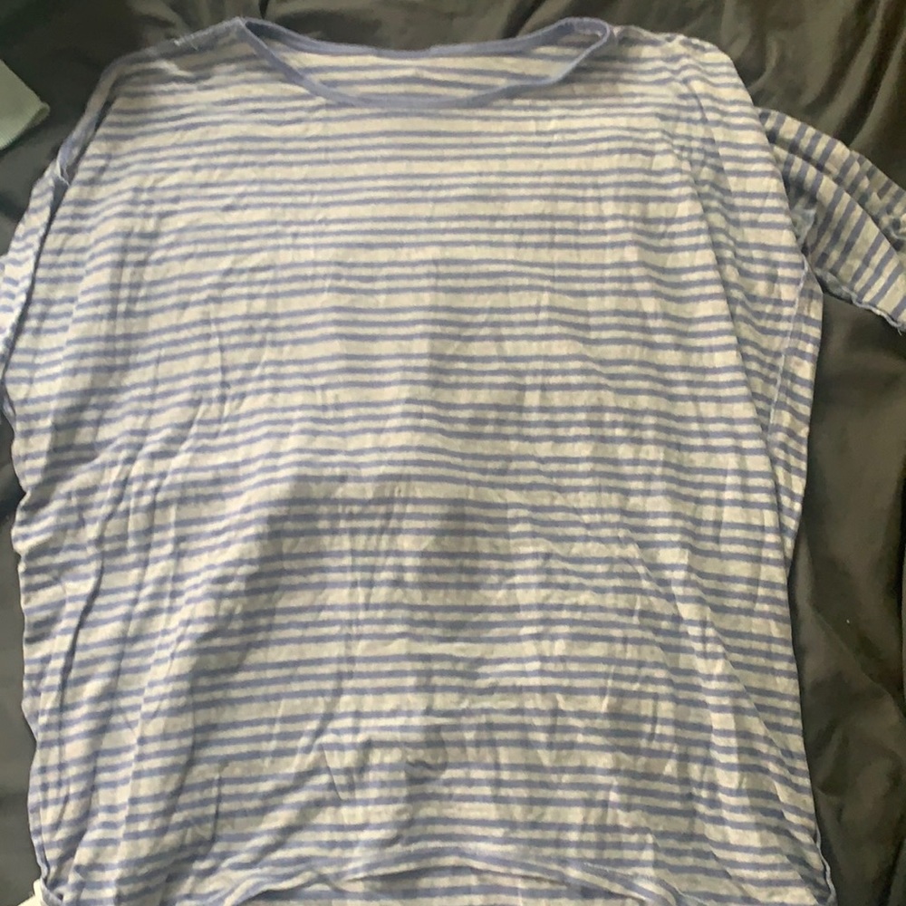 purple and grey lularoe shirt